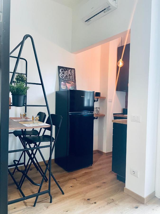 Trevi Industrial Room C 米兰 外观 照片